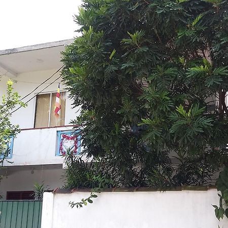 Ameesha Guesthouse ウナワトゥナ エクステリア 写真