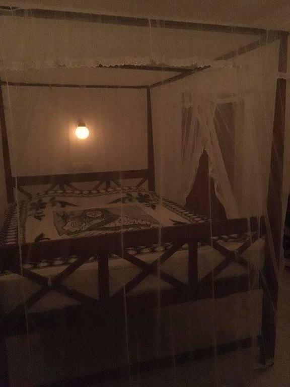 Ameesha Guesthouse ウナワトゥナ エクステリア 写真